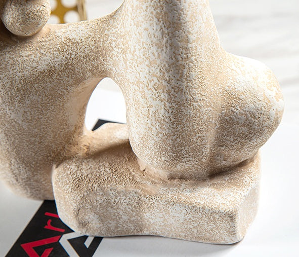 Minimalist Ceramic Abstract Sculpture – Modern Artistic Home Décor