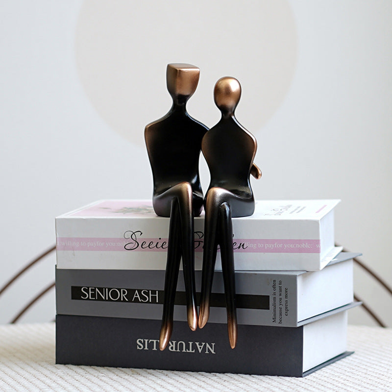 Minimalist Abstract Couple Sculpture – Modern Resin Art for Home Décor