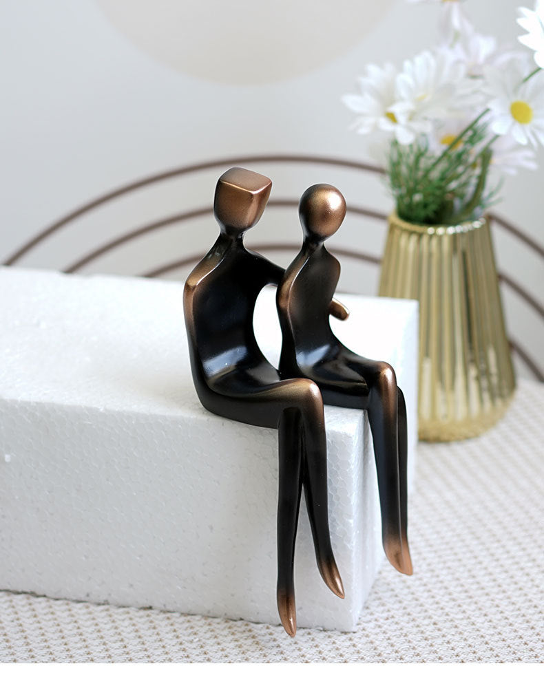 Minimalist Abstract Couple Sculpture – Modern Resin Art for Home Décor